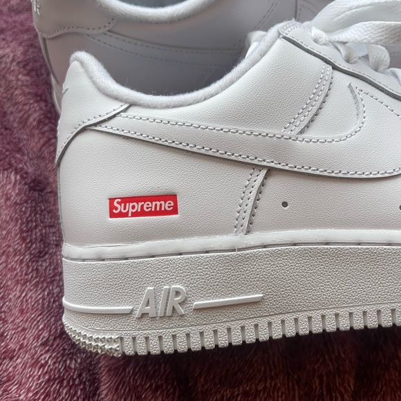 AIR FORCE 1 LOW SP - Picture 4 of 5